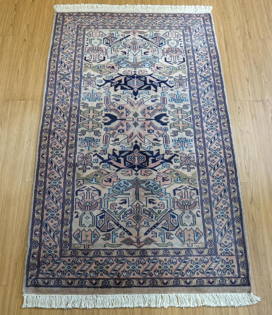 パキスタン手織り絨毯 トライバルラグ 160×98cm ウール