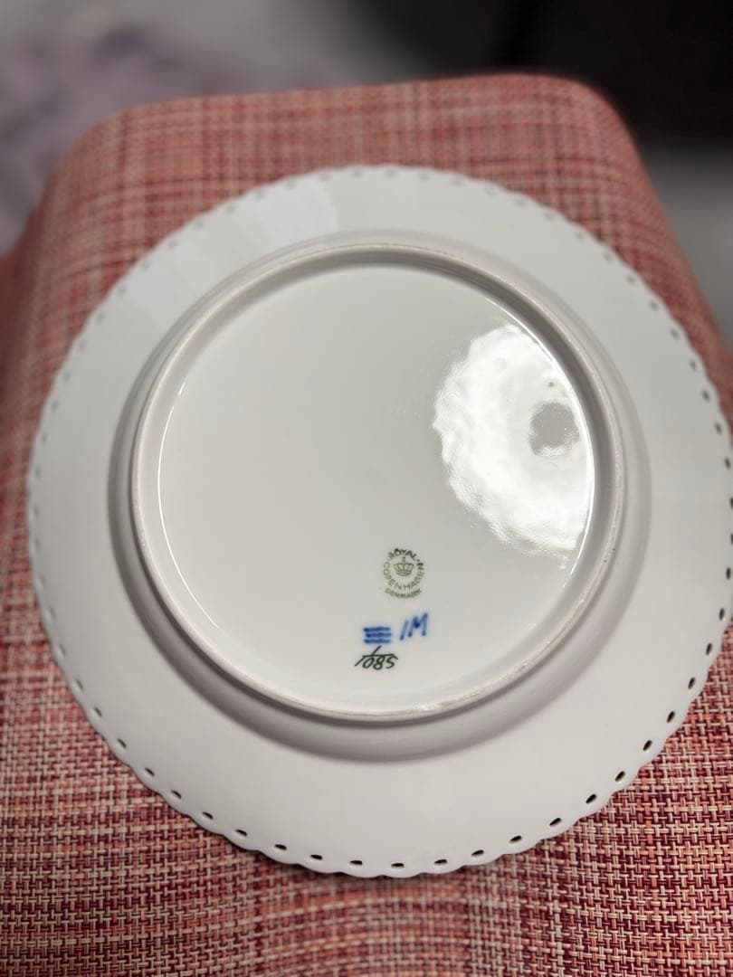 ロイヤルコペンハーゲン ブルーフルーテッド　フルレース 中皿 23cm 1級品