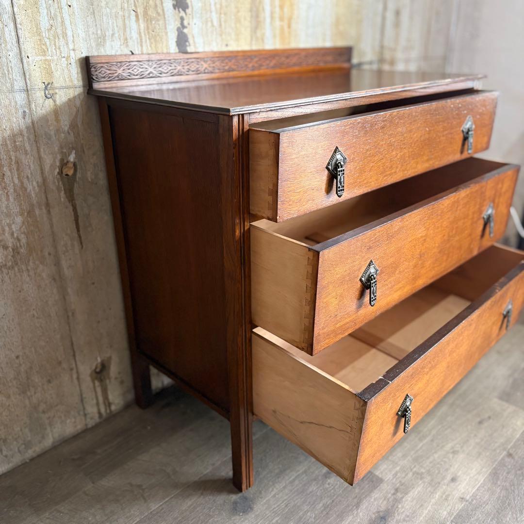 英国アンティーク　イギリスヴィンテージ　コンソールチェスト　サイドボード