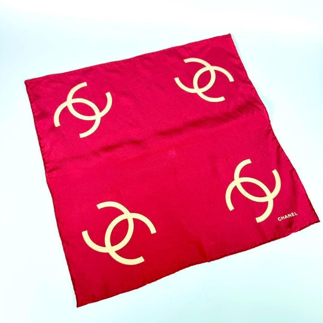 小物 CHANEL Silk Mini Scarf with CC Logo