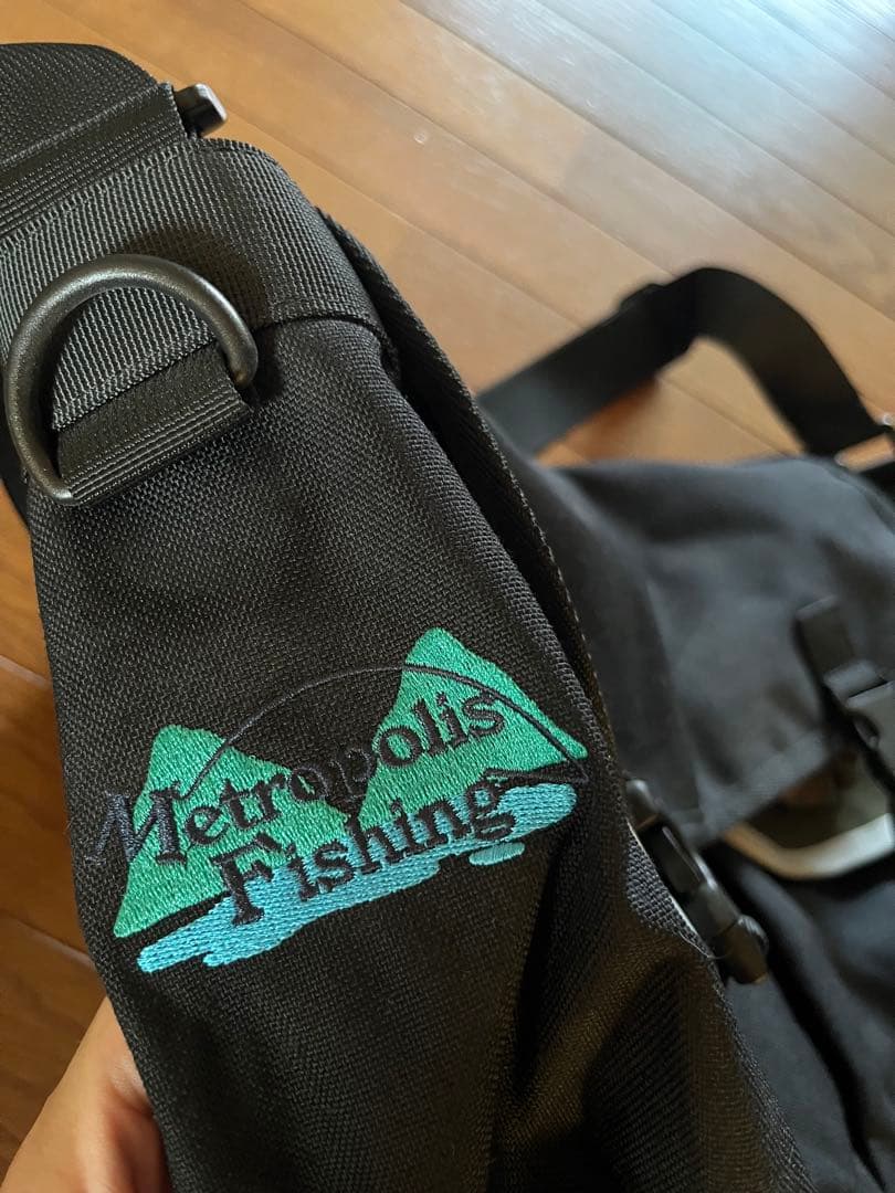 OUTDOOR × Metropolis Fishing メッセンジャーバッグ
