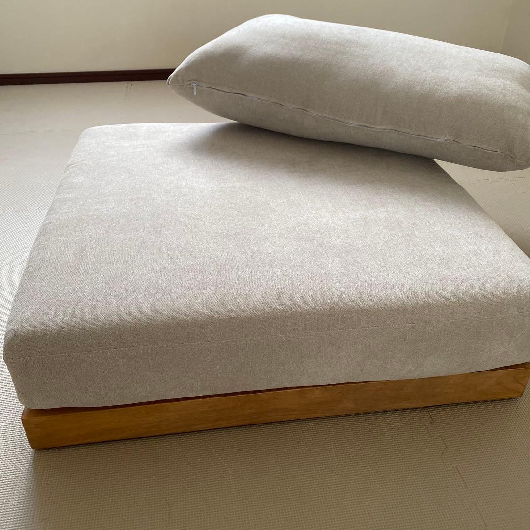 大型犬・人兼用ローソファ 未使用級 オットマン付 80×80 木製ベース