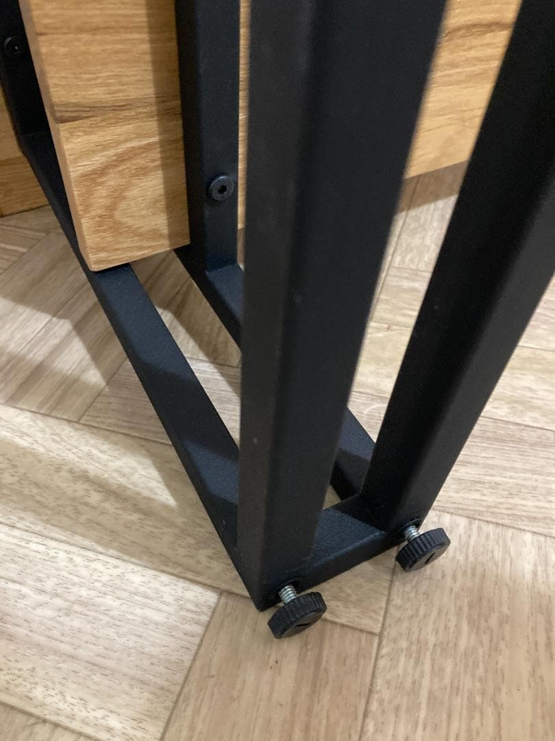 写真追加⇒（美品）ローテブル・オシャレ オーク無垢材 約一年使用