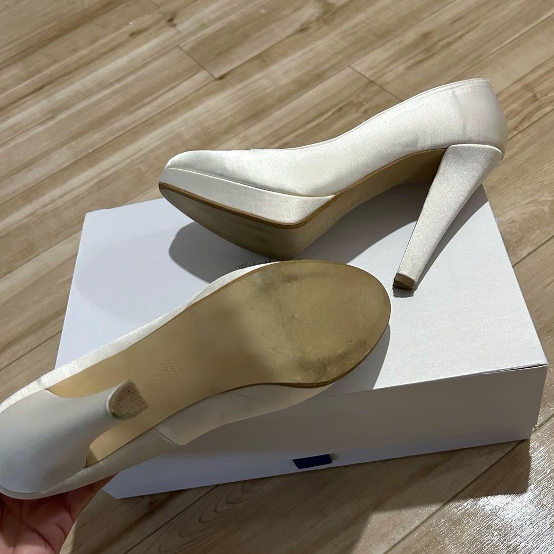 【BENIR】ウエディングシューズ　サイズ: 23.5〜24.0 ヒール12cm