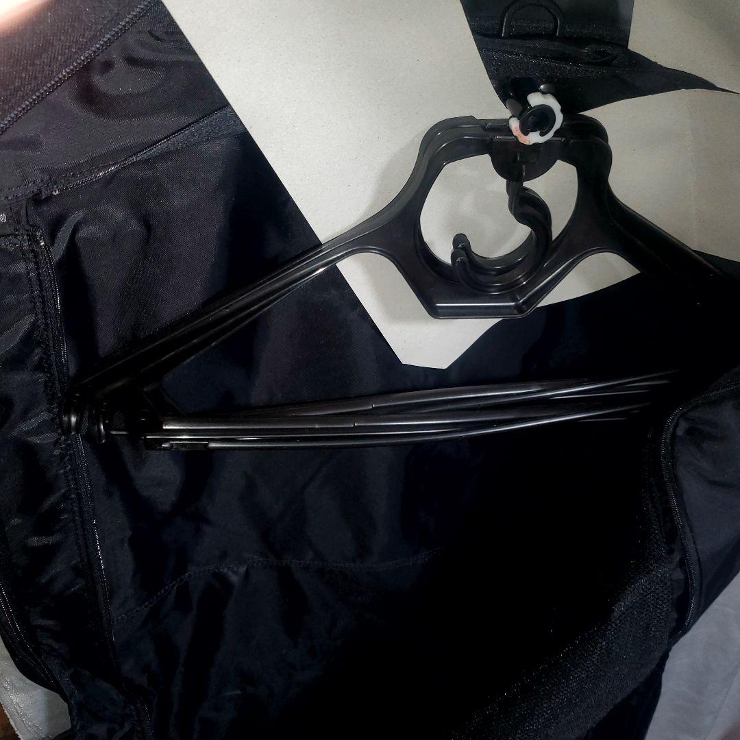 やすさん依頼PORTERのハンガーケース黒