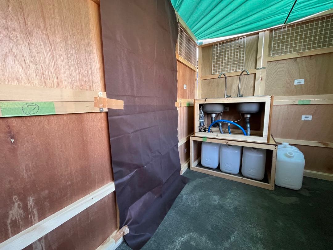 持ち家の庭などに出店出来る！マルシェも！組み立て簡単！移動式屋台店舗　即営業可能