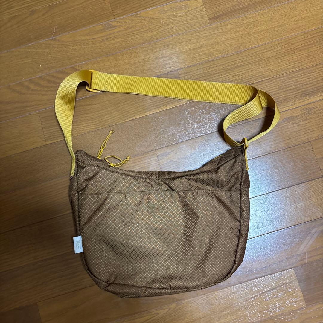 の*こ様 Supreme シュプリーム22SS Small Messenger