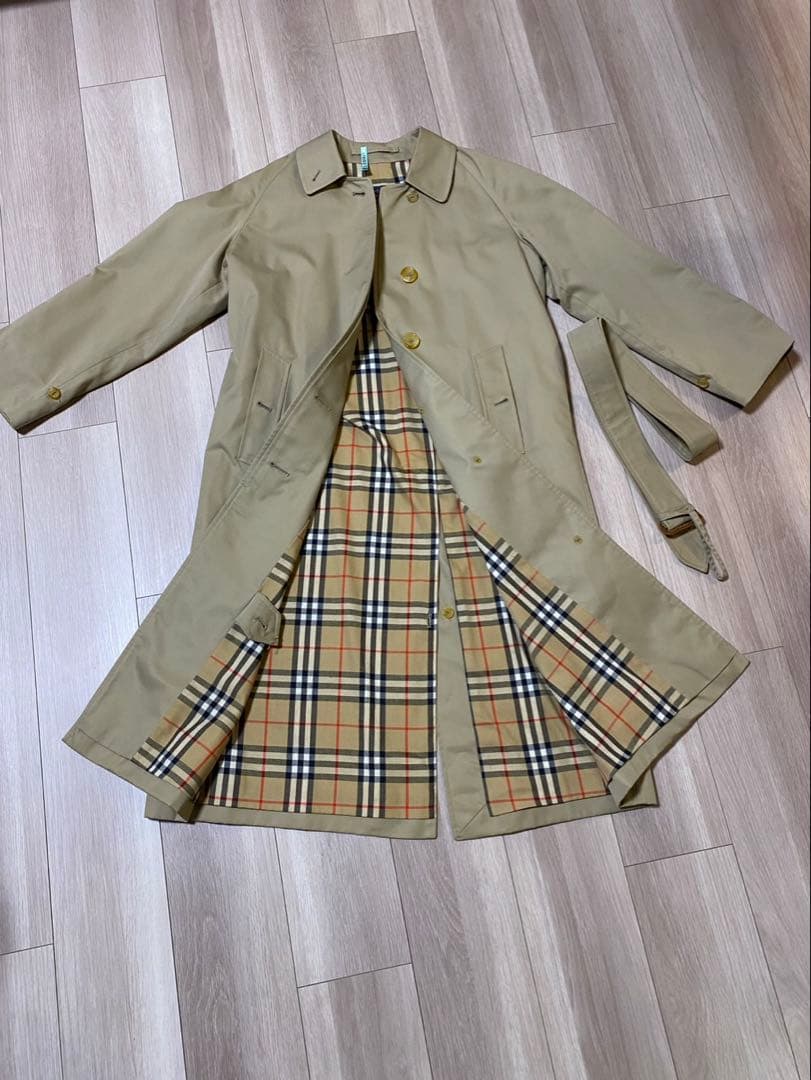 お値下げ❗️ ベージュ トレンチコート チェック裏地
