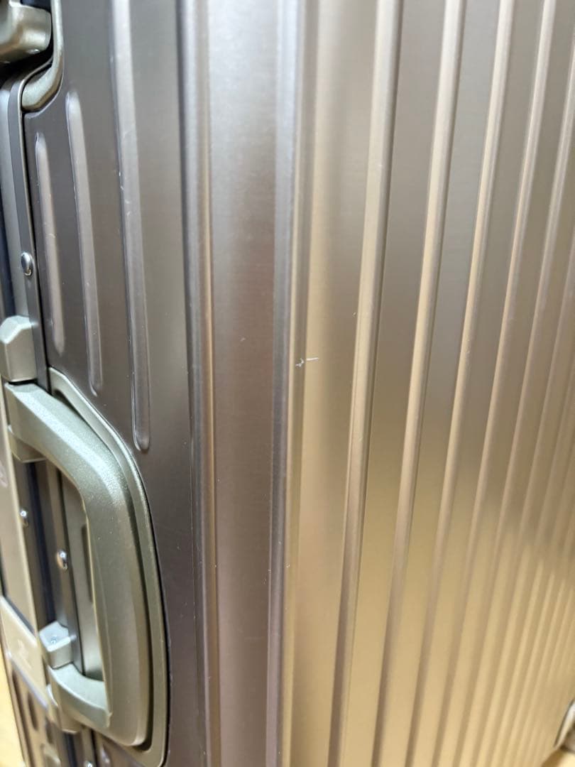 最終値下げ❣️リモワRIMOWAトパーズ　チタニウム　67L