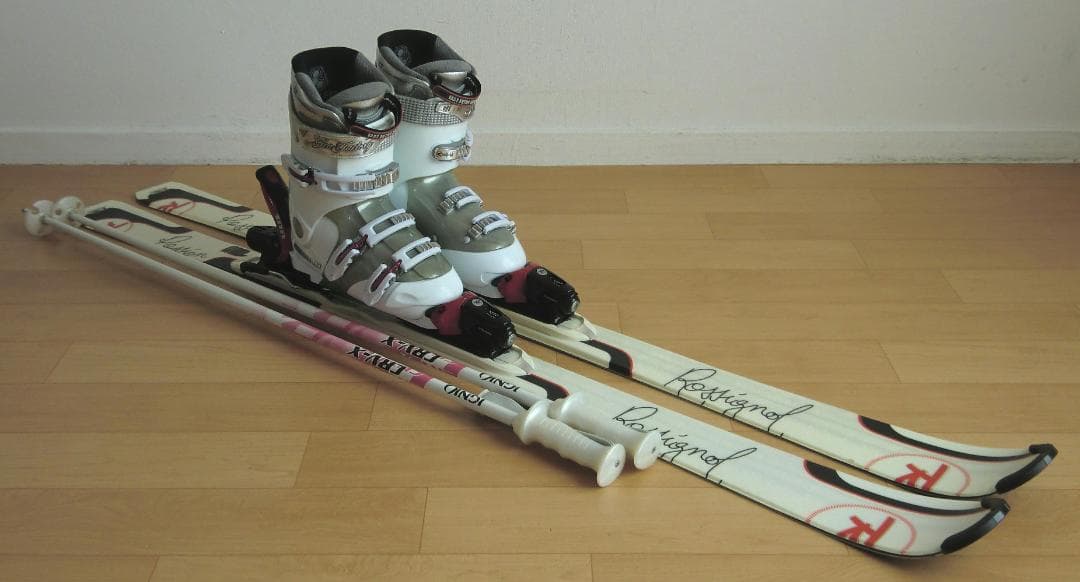 ■■11月限定■送料無料■ロシニョール女性用スキーセット板146■■