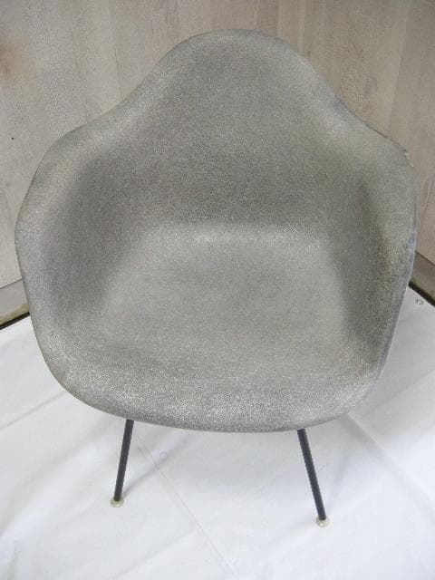 □　イームズ 　アーム　シェル　・　Ｈ　黒ベース　/　ビンテージ　□