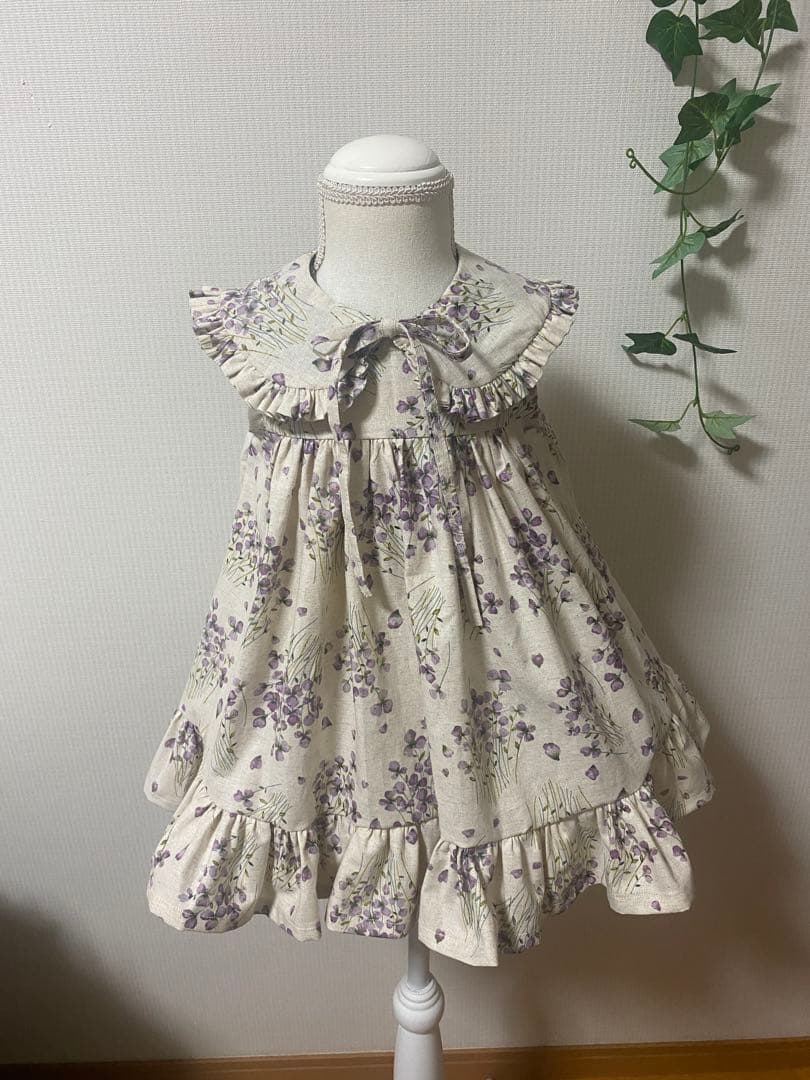 ハンドメイドフリルワンピース、ノースリーブワンピースつけ襟セットサイズ80.90