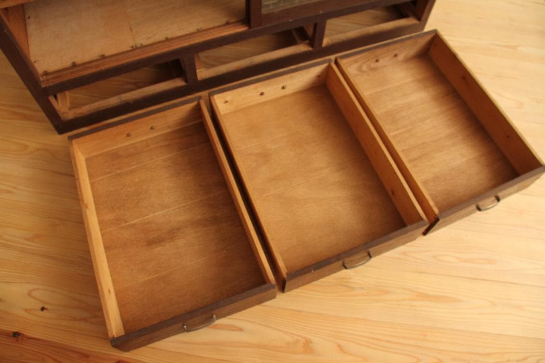 棚　両面引き戸　木製　アンティーク　古道具　古家具