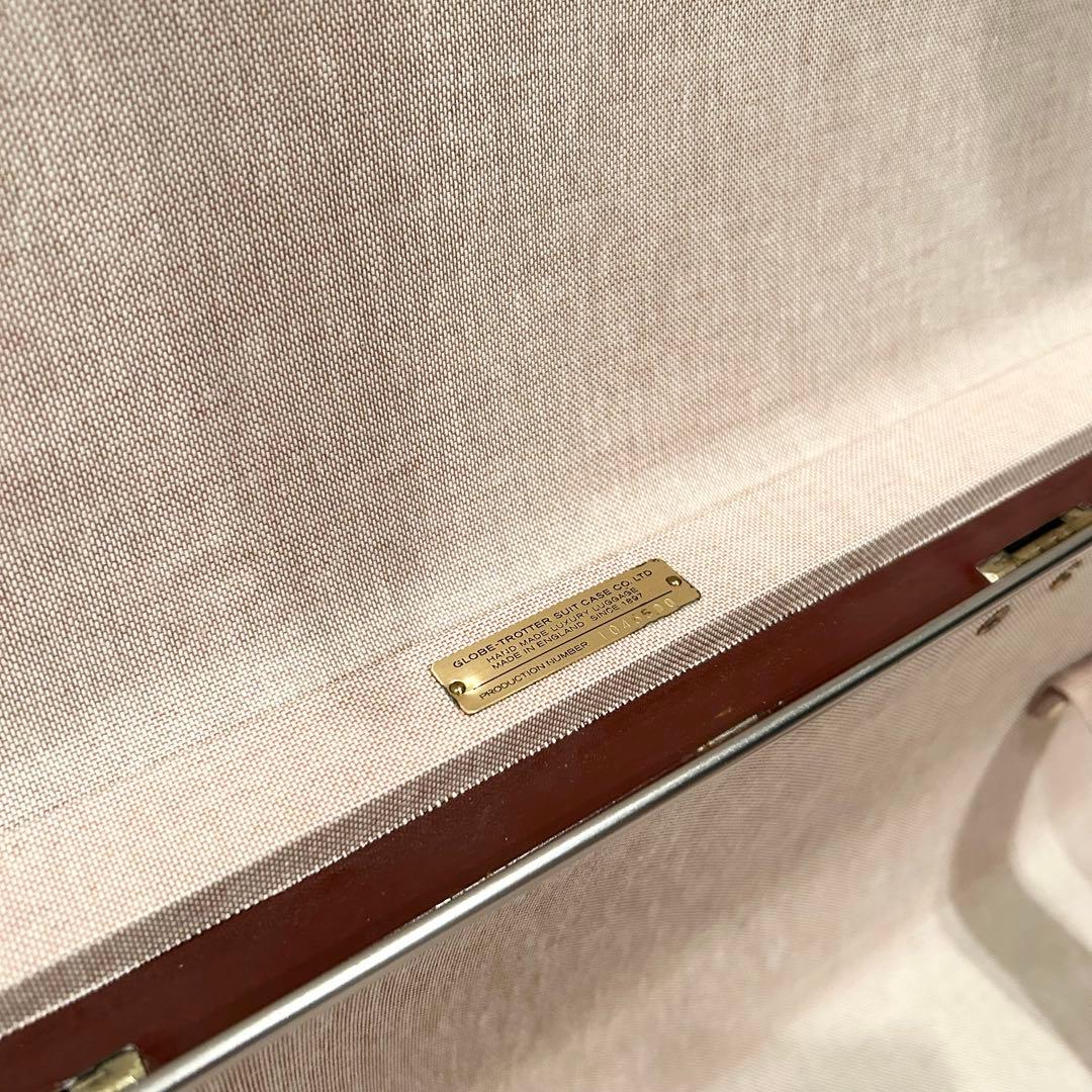 良品 GLOBETROTTER エクストララージ 101L 2輪 スーツケース