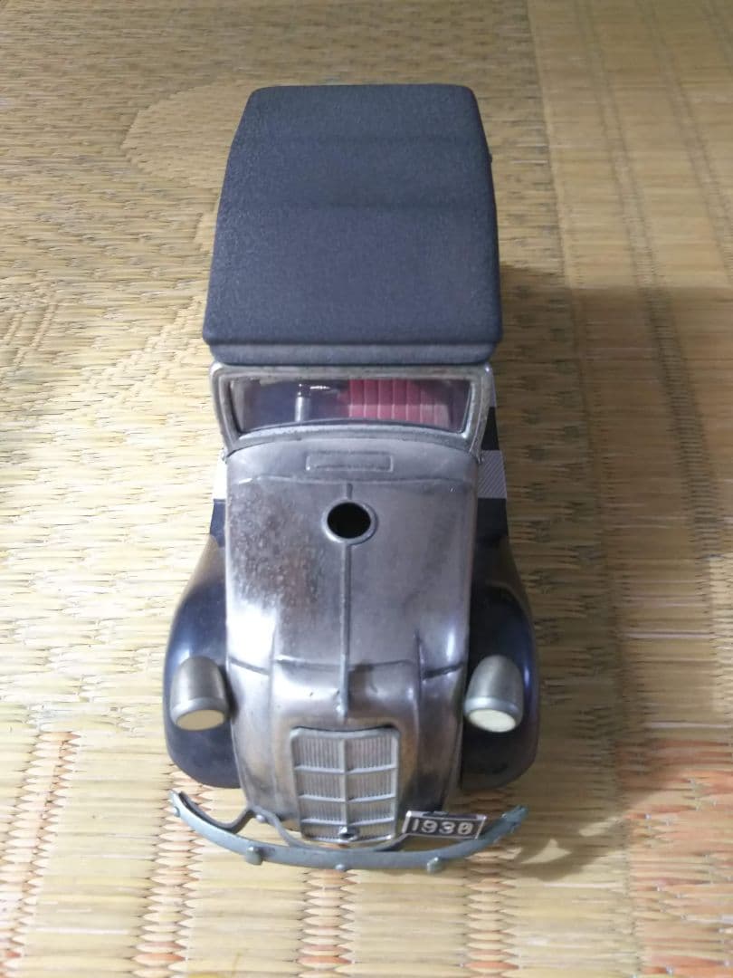 トヨタAB型フェートン乗用車