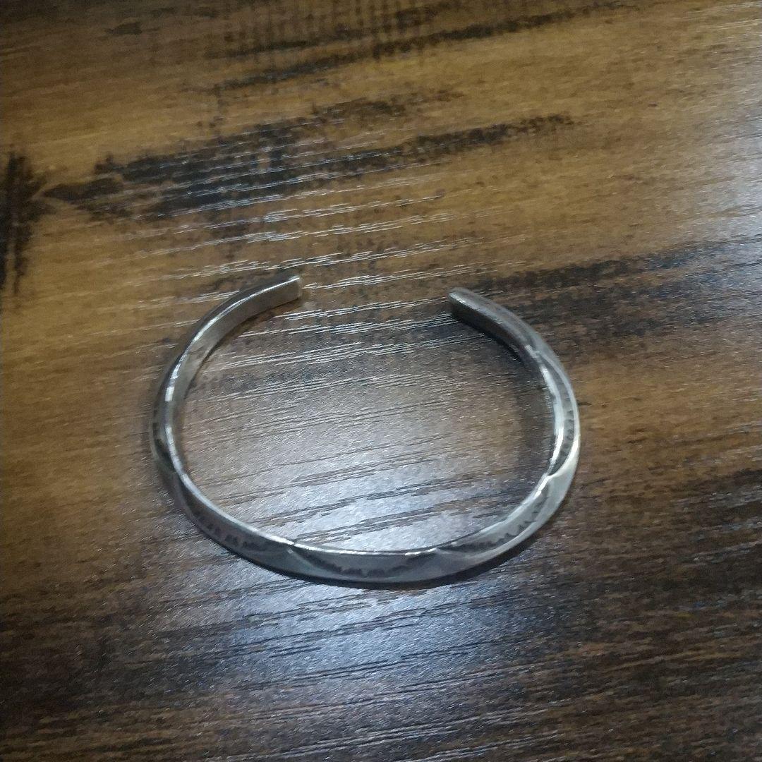ヴィンテージ　バングルシルバー