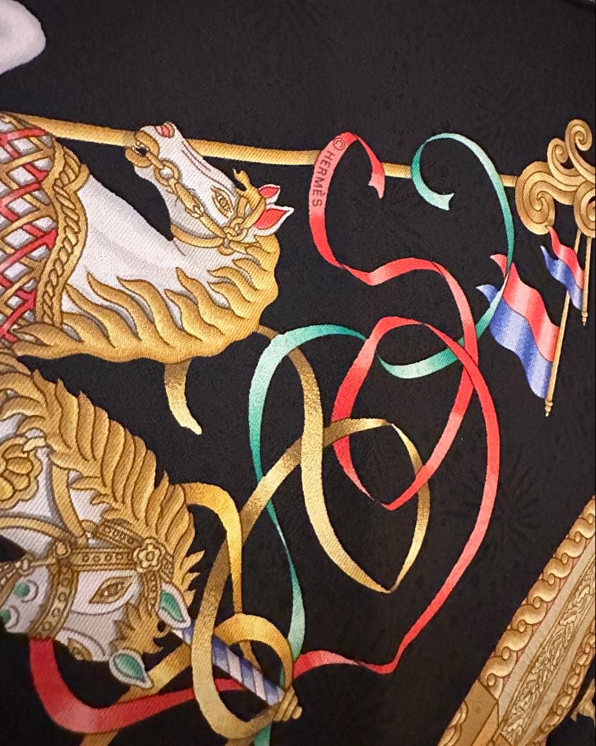 美品⭐︎HERMES エルメス⭐︎シルクスカーフ 「LUNA PARKルナパーク」