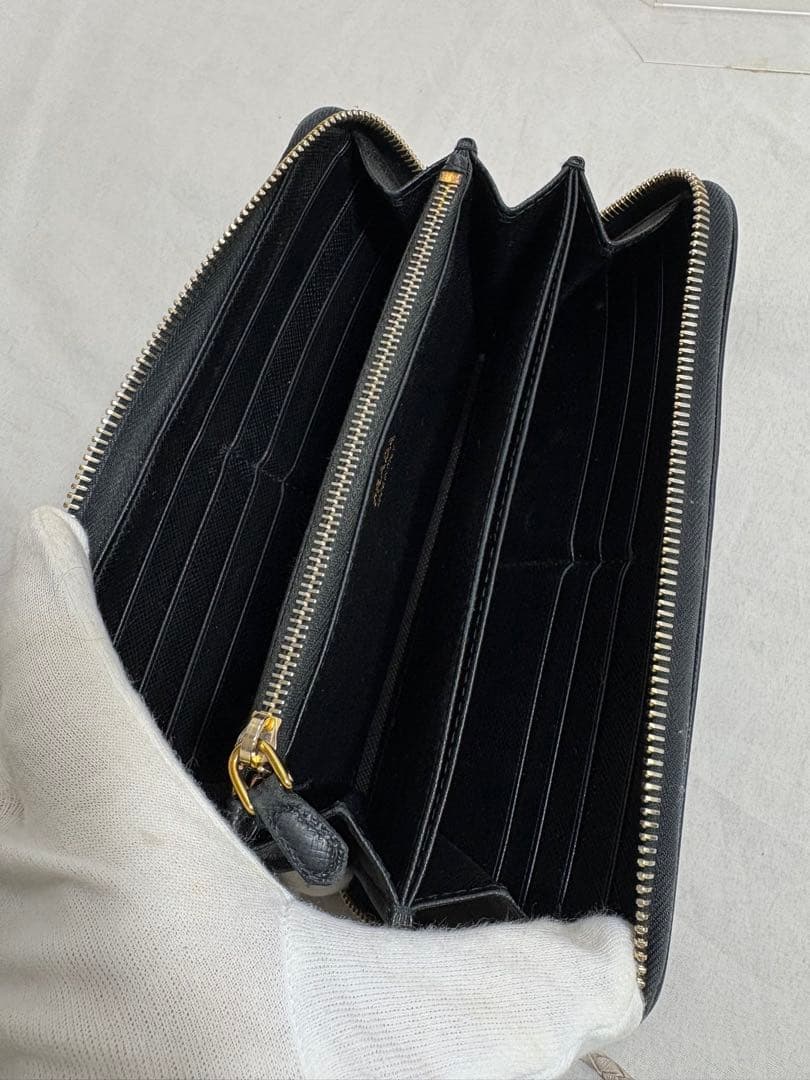 PRADA プラダ 長財布 財布 サイフ ラウンドファスナー★長財布