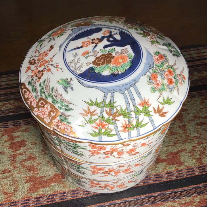 骨董品　有田焼　弥右エ門　『古伊万里飛鳥　重ね鉢』　特大　三段重