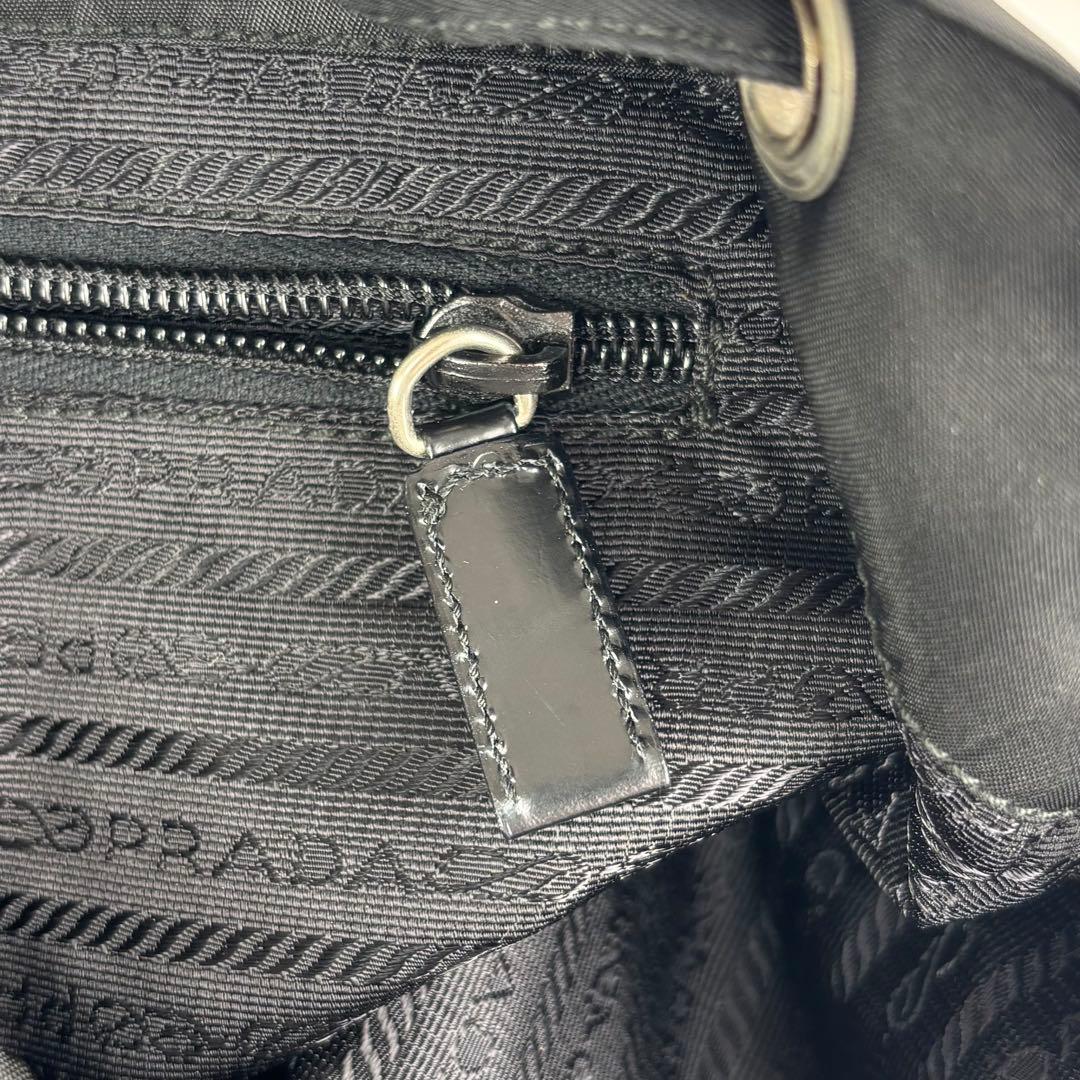 ほぼ未使用 PRADA プラダ リュック バックパック ナイロン レザー
