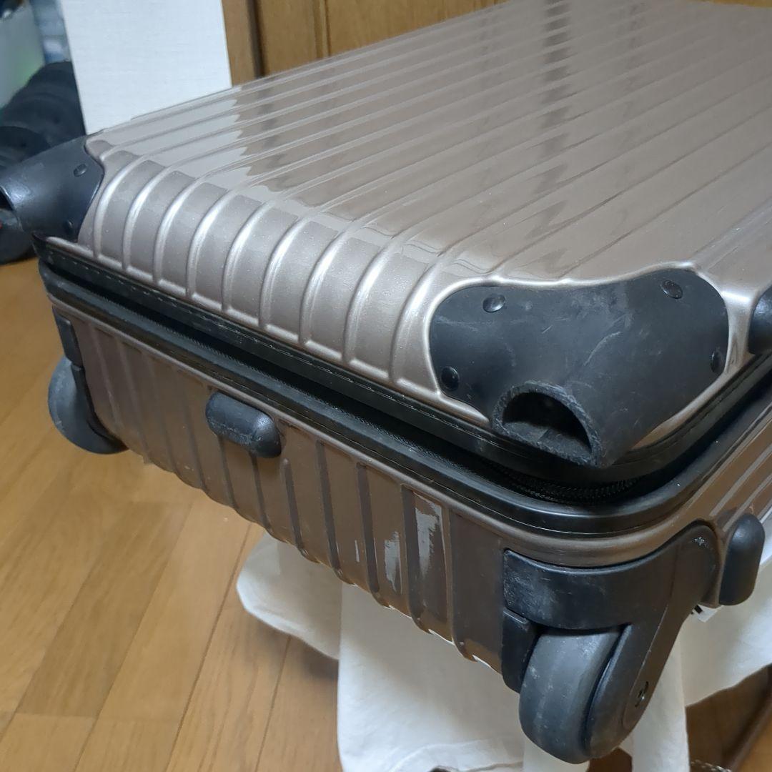 機内持ち込み 810.52 RIMOWA サルサ ポリカーボネート　2輪