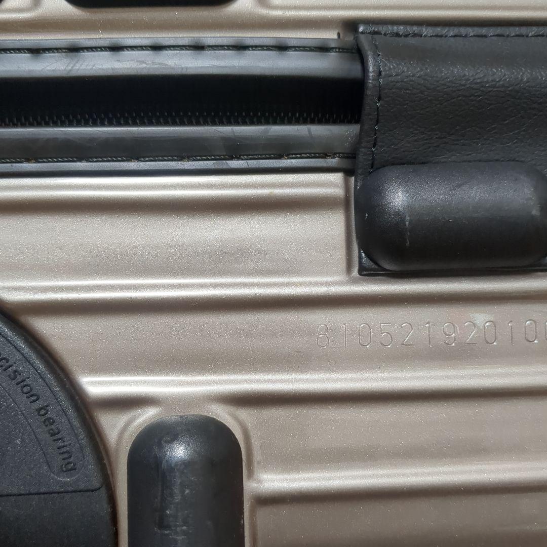 機内持ち込み 810.52 RIMOWA サルサ ポリカーボネート　2輪