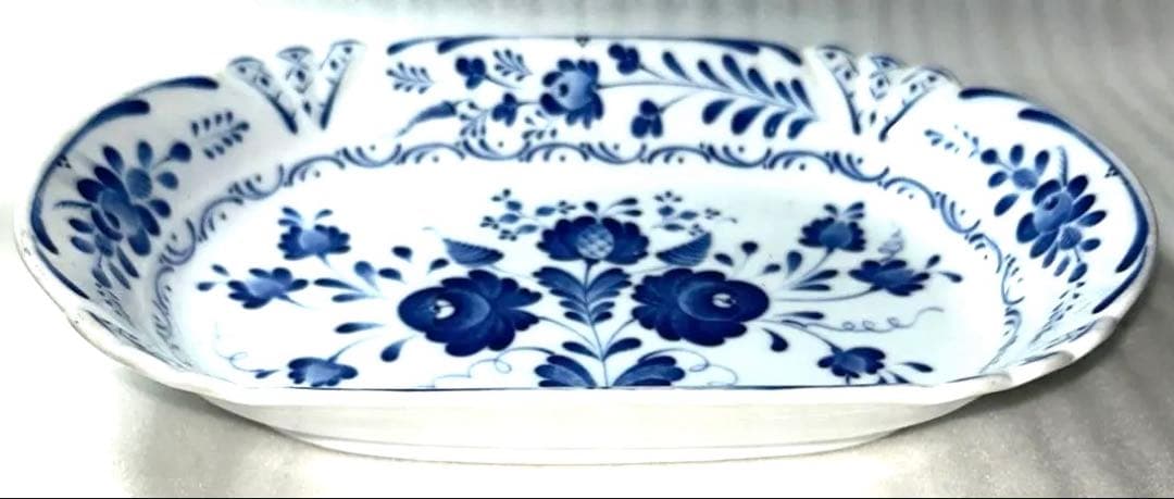 【昭和レトロ】サンマリノ 青と白の花磁器楕円形野菜サービングボウル