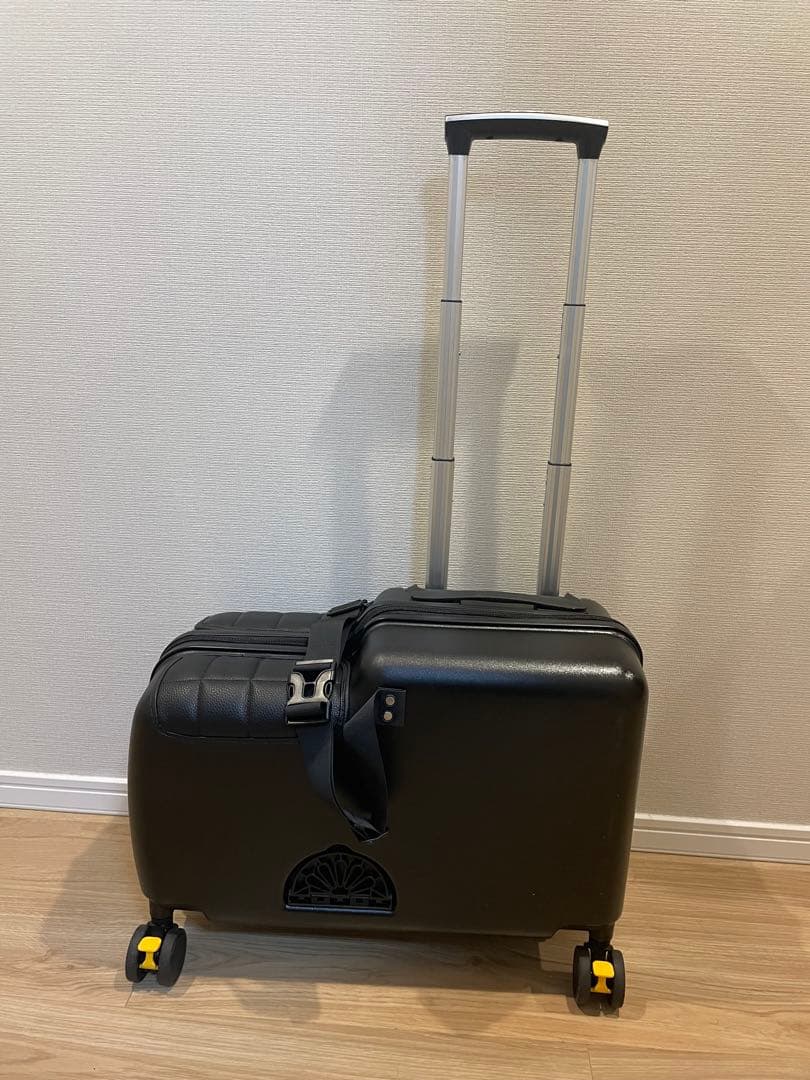 キッズトラベル　mini ブラック　黒　機内持込　スーツケース