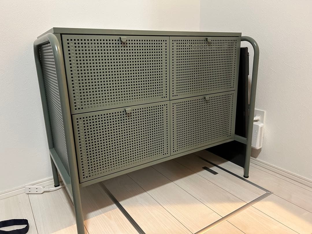 廃盤 IKEA イケア NIKKEBY ニッケビー チェスト 棚