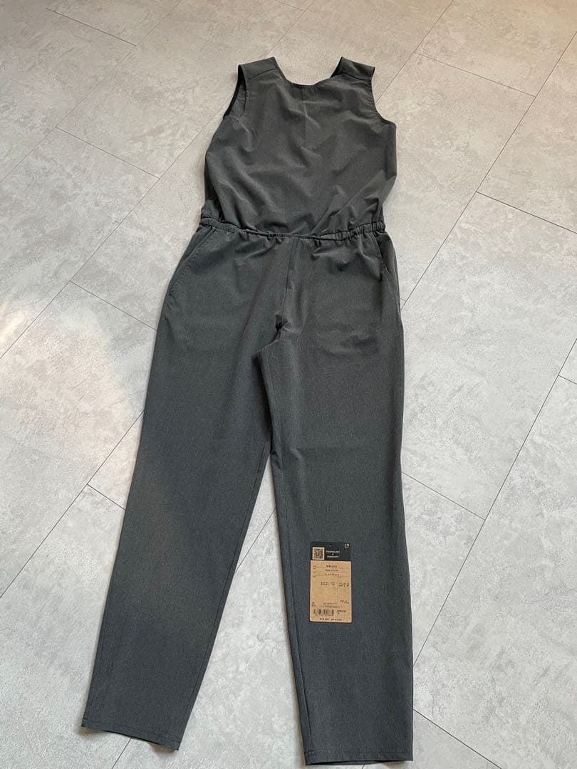 ノースフェイス　サロペットL ミックスチャコール