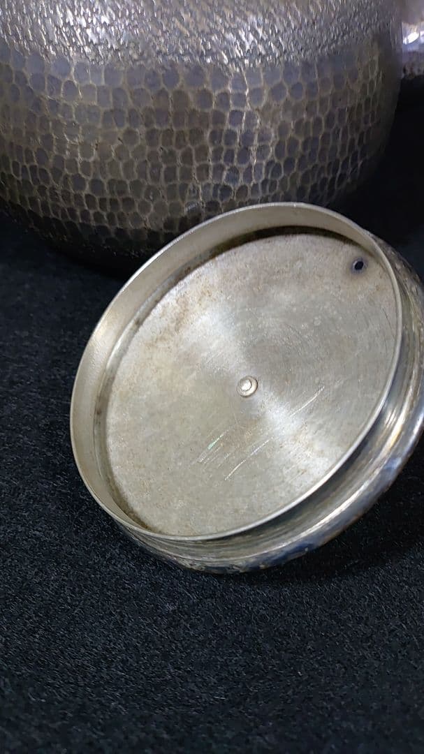 銀川堂　銀瓶　薬缶　ヤカン　燻銀 煎茶道具　いぶし銀　鎚目　湯沸