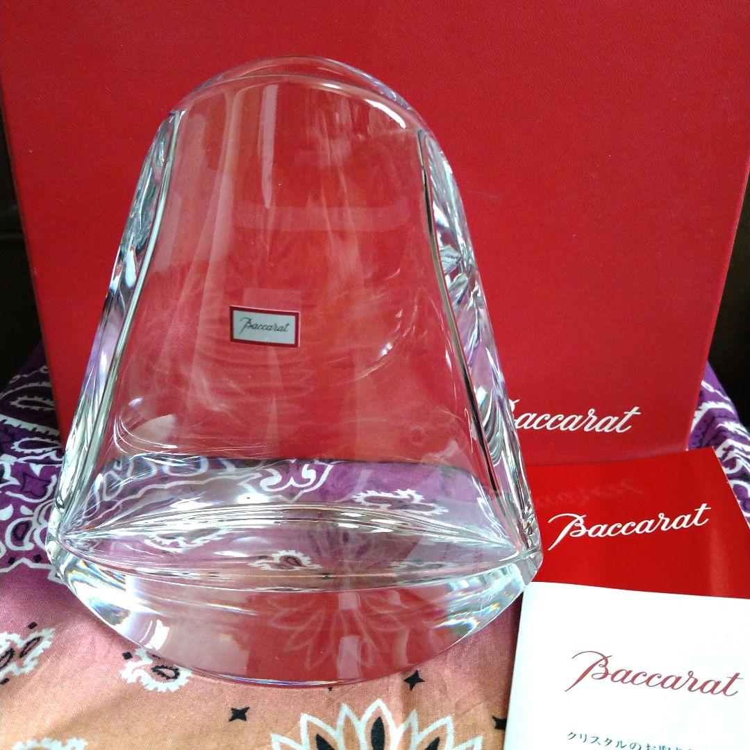 新品☆Baccarat★メトロノーム　花瓶　花器　フラワーベース