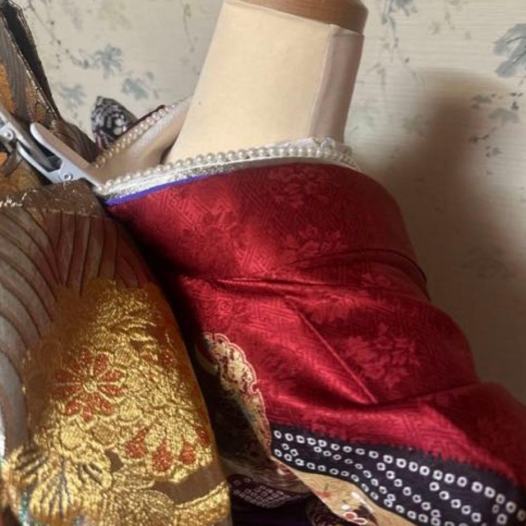 人気の赤古典♡可愛らしい鞠模様♡振袖フルセット　成人式前撮り謝恩会