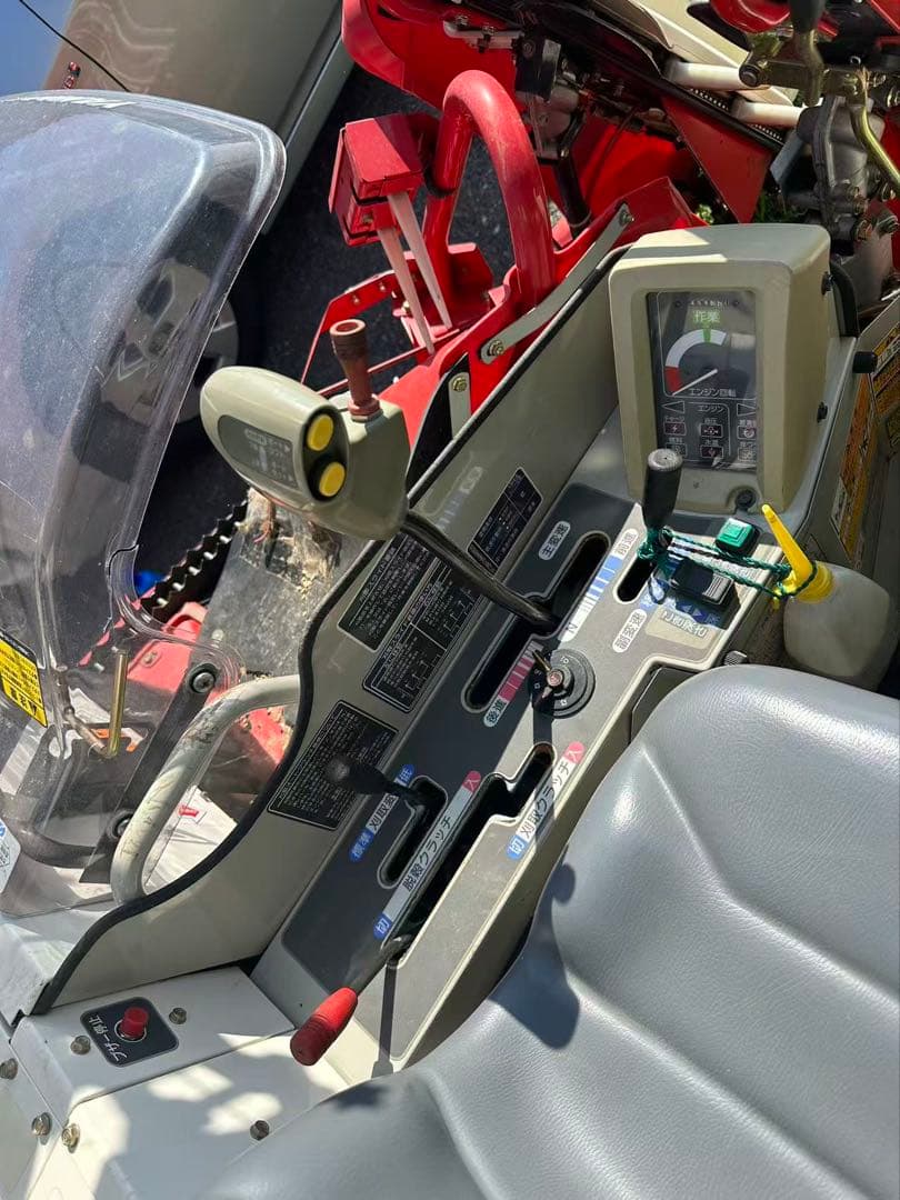 ヤンマー GC216コンバイン美品