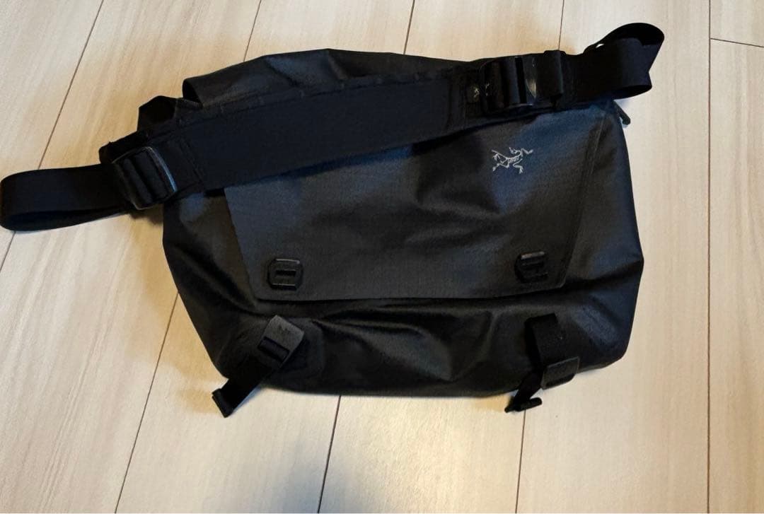 Gooner　アークテリクス　メッセンジャーバッグ