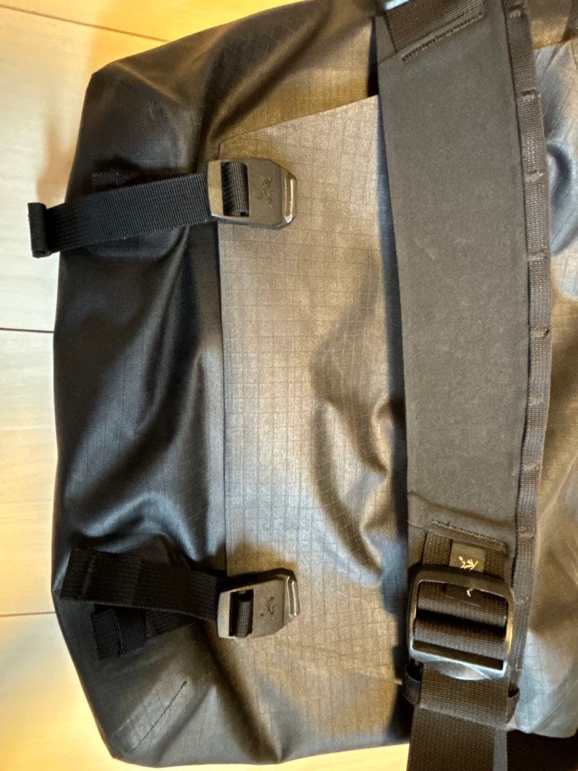 Gooner　アークテリクス　メッセンジャーバッグ