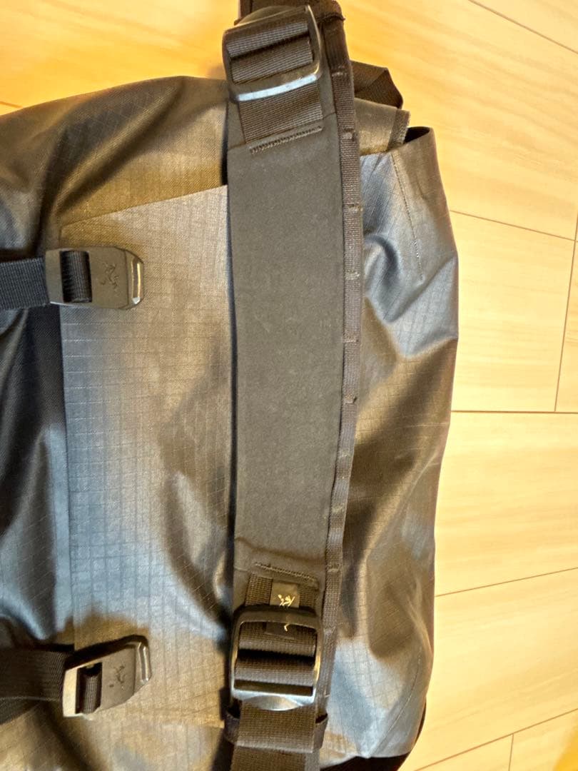 Gooner　アークテリクス　メッセンジャーバッグ