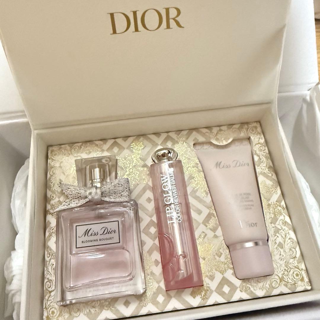 Miss Dior (ミスディオール)クリスマスコフレ 2024