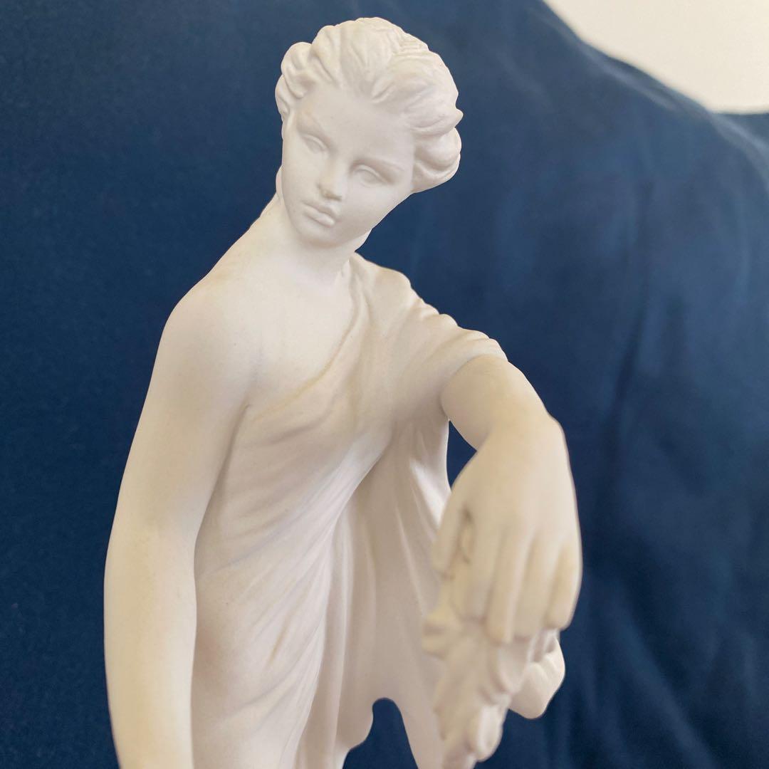 ウェッジウッド　ジャスパー　フィギュア　置物　彫像　限定品　ペールブルー