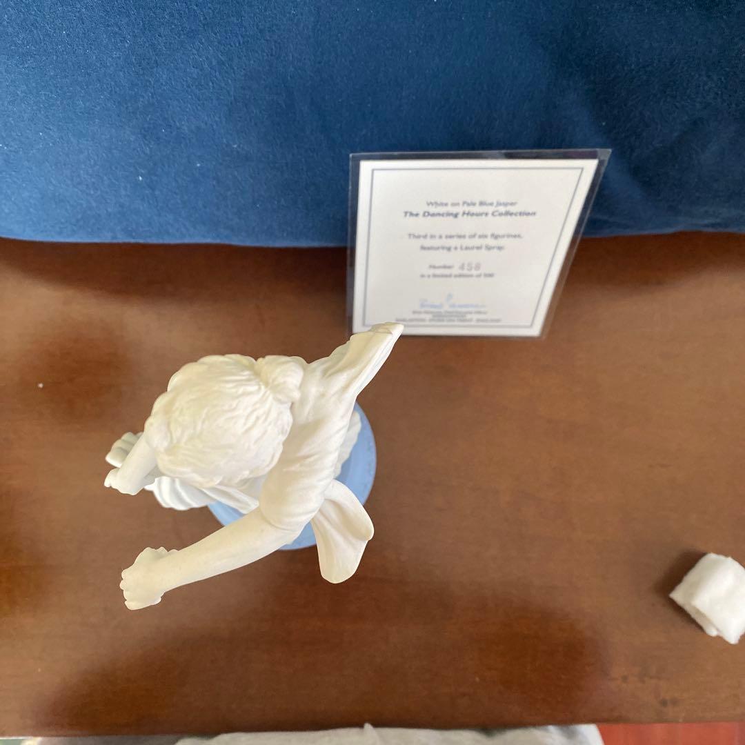 ウェッジウッド　ジャスパー　フィギュア　置物　彫像　限定品　ペールブルー