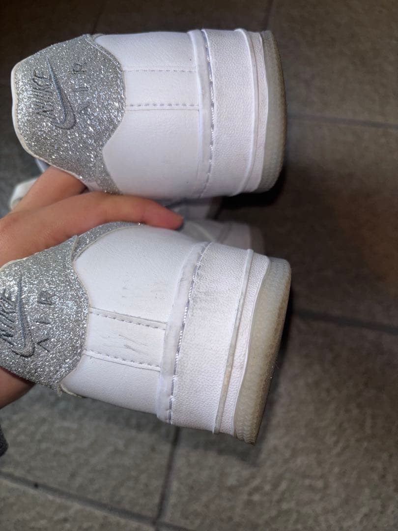 Nike エアフォース 1 シルバー グリッター 24.5