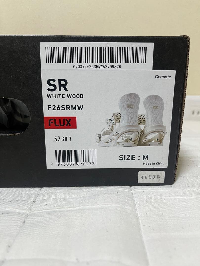 新品未使用　今期モデル　FLUXビンディング F26SRMW Mサイズ
